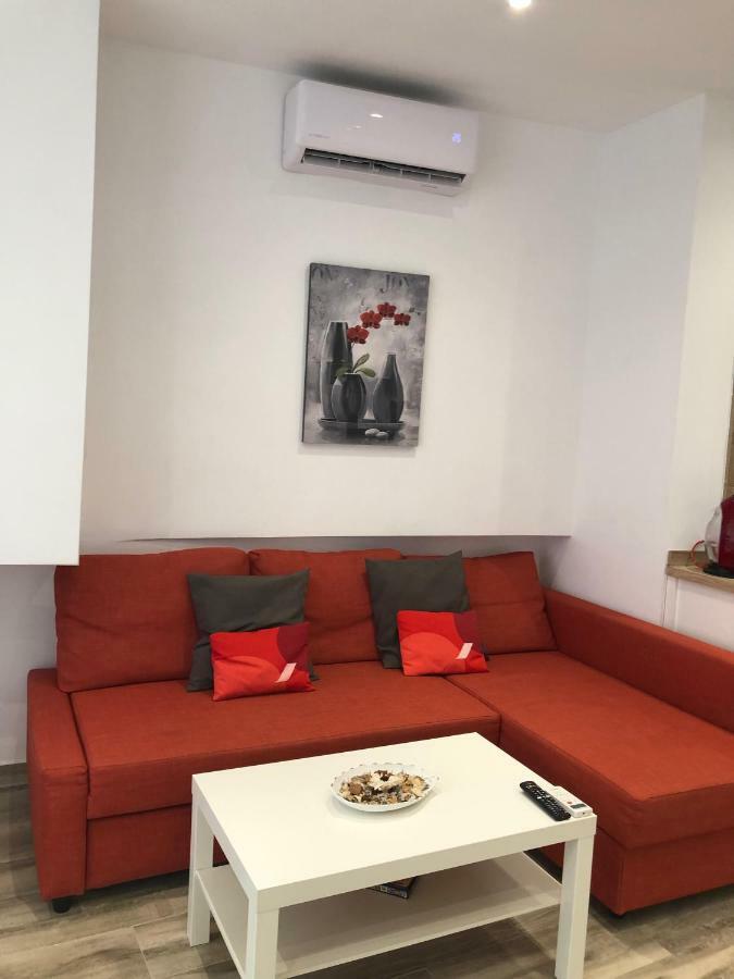 Cozy Apartment In The Heart Of Torremolinos Bagian luar foto